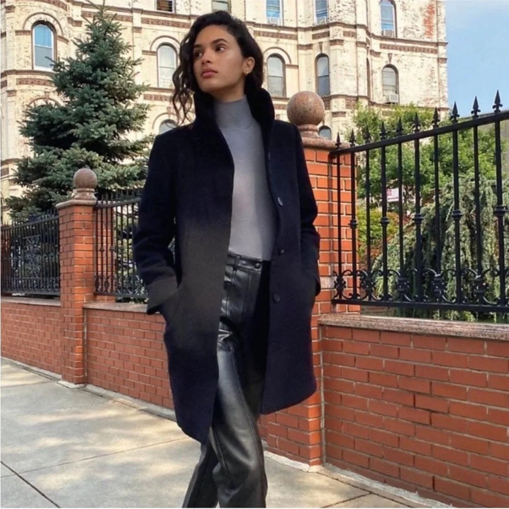 Wilfred The Cocoon Italy Winter Wool coat medium - Picture 2 of 8